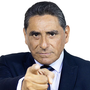 Carlos Álvarez
